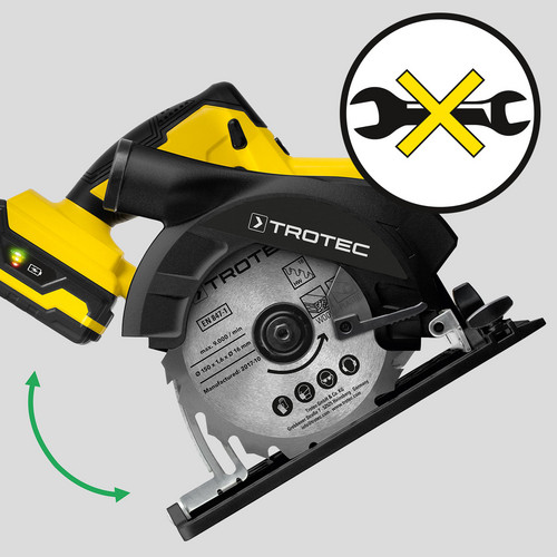 Adjustment of the cutting depth requiring no tools