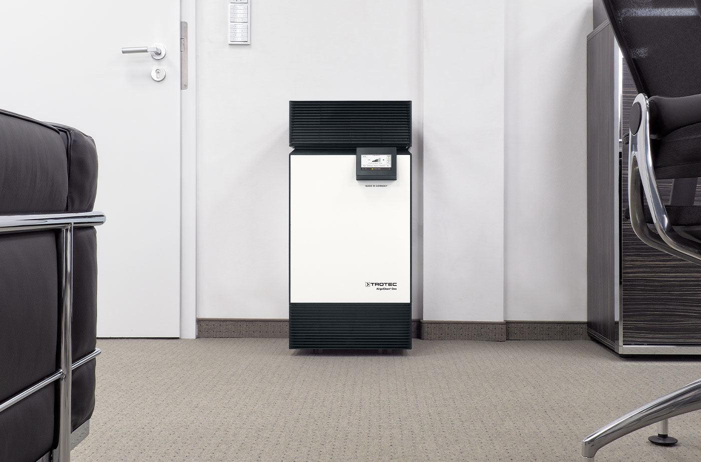 AirgoClean One – professional virus filtration for offices, medical practices, law firms and living spaces