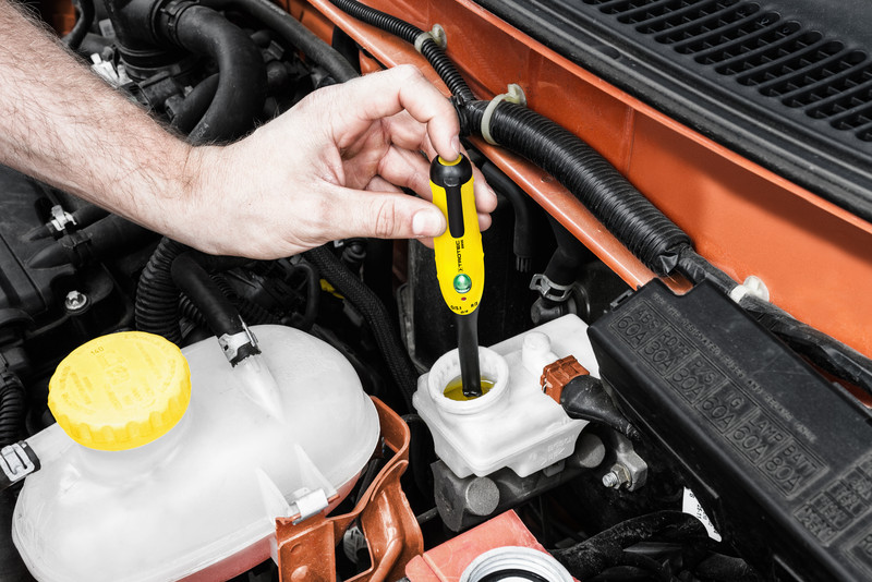 BW05 – Brake fluid inspection for cars