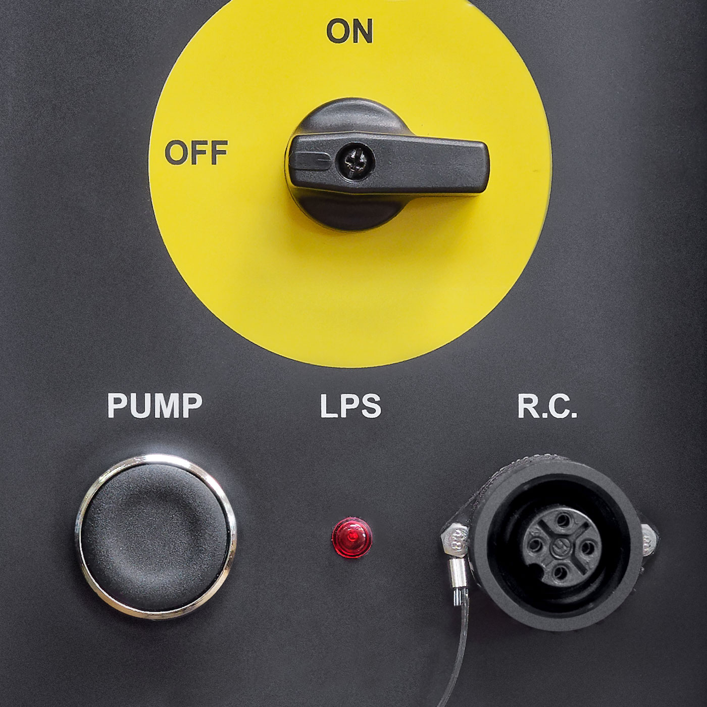 DIN socket for external switchings