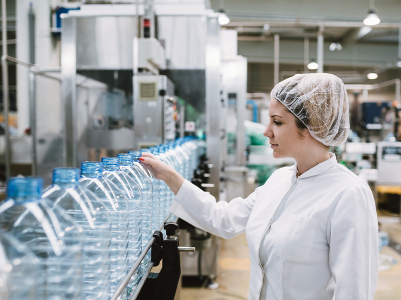 Dehumidification in the plastics industry