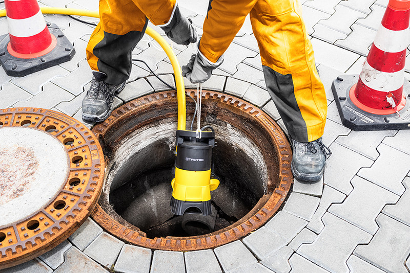 For the application in manholes and drainage shafts