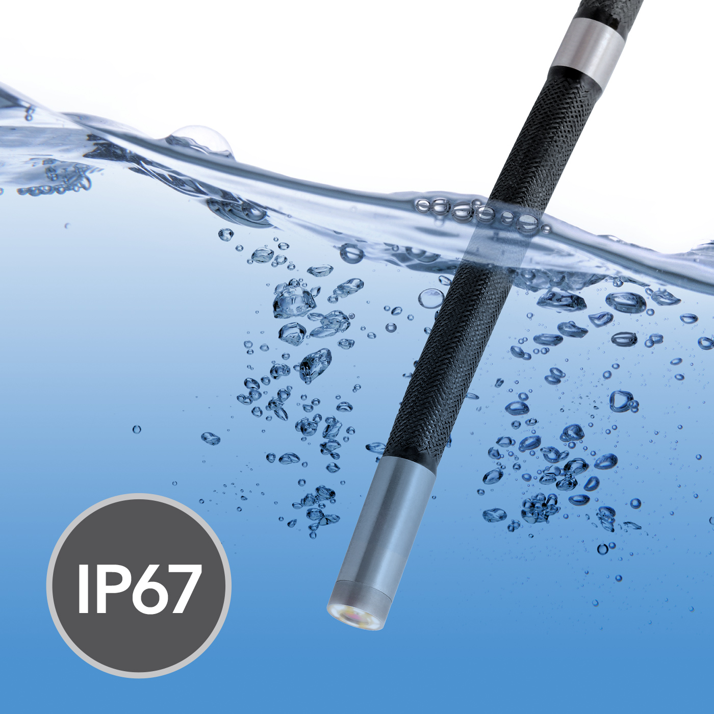 The oil-resistant IP67 probe of the VSC106 offers high flexibility combined with high torsional strength